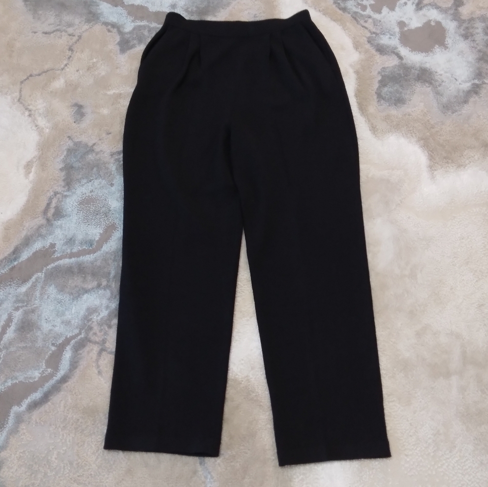 St. John Basics black knit‎ front pleated trousers
